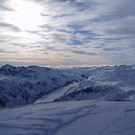 Fjellstue Og 3* Bessheim